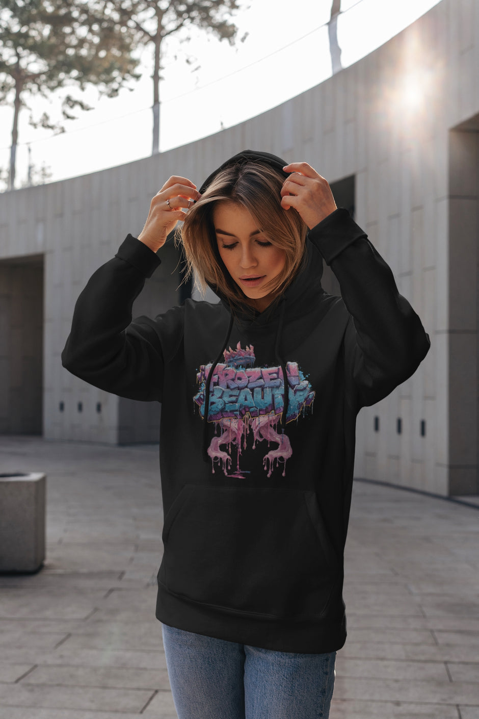 Snowtigz Damen Hoodie Frontprint „Frozen Beauty“