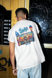Model trägt Snowtigz Streetstyle Herren T-Shirt urban Look